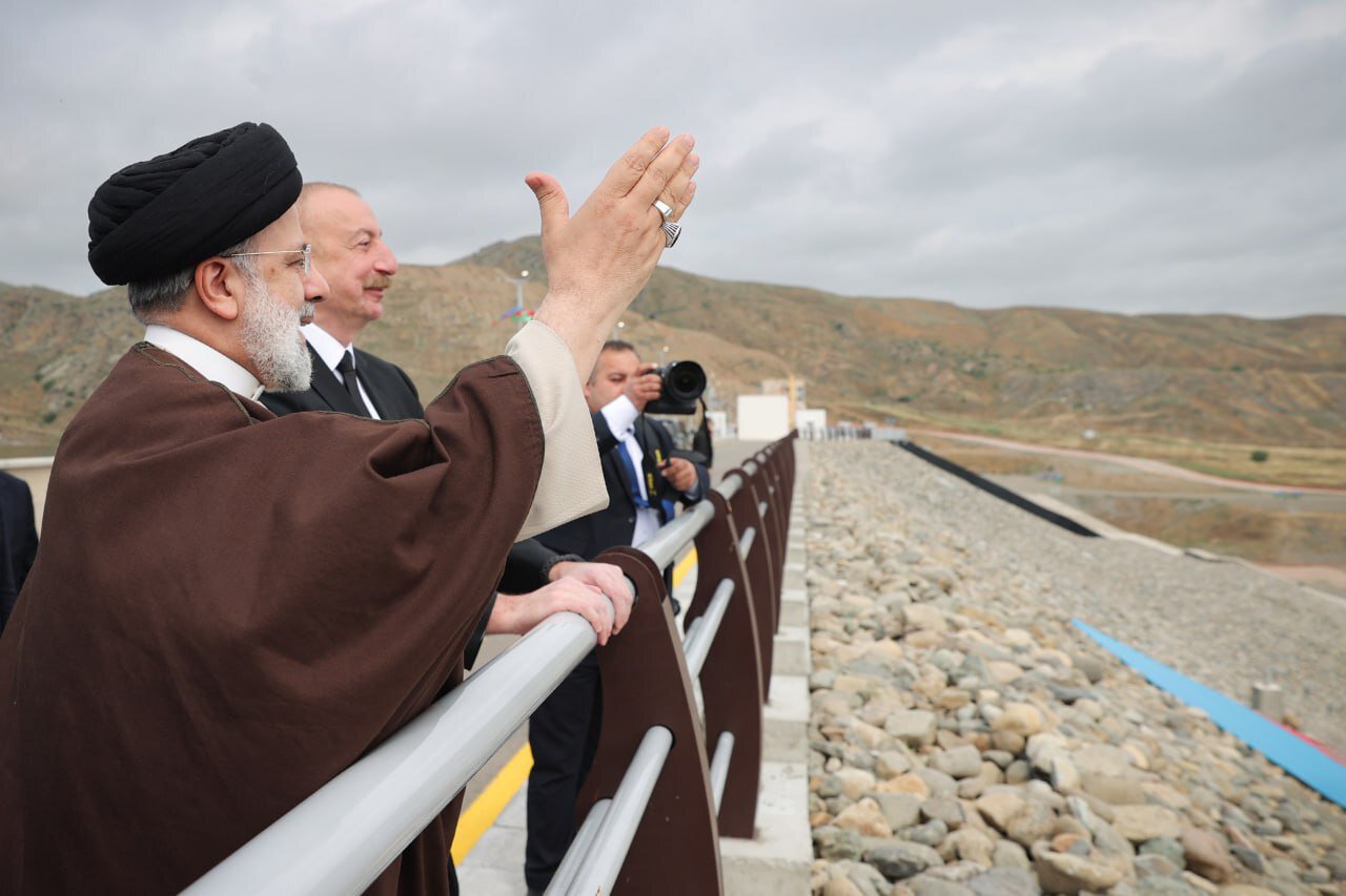 بررسی یک احتمال از سانحه تلخ اخیر/ پایگاه جاسوسی اسراییل چند کیلومتری محل سقوط بالگرد رییسی بود؟