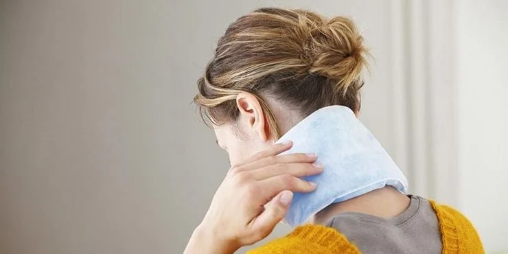 بیماری گرفتگی رگ گردن سمت راست